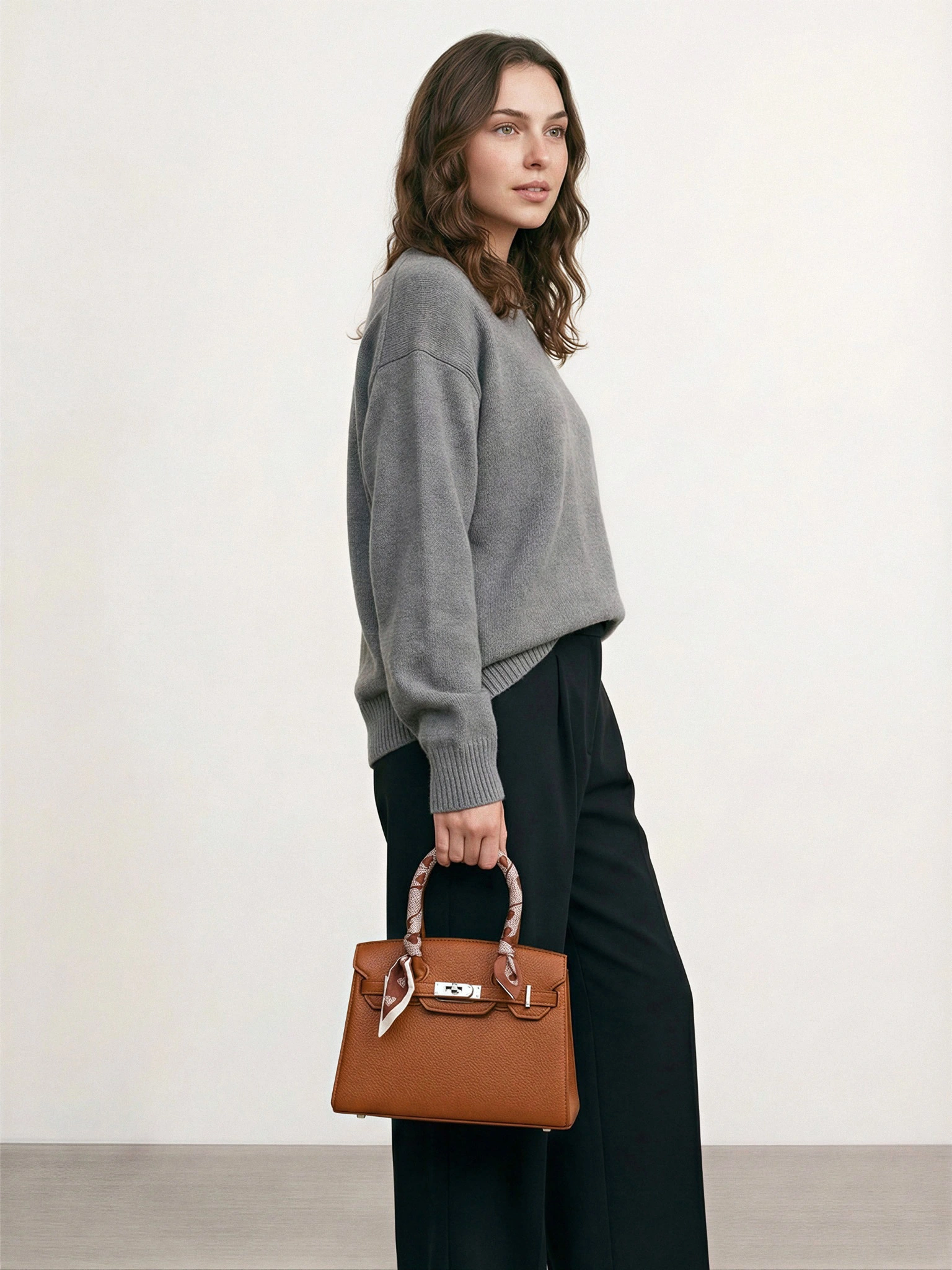 Сумка-тоут  с декоративным платком в ассортименте